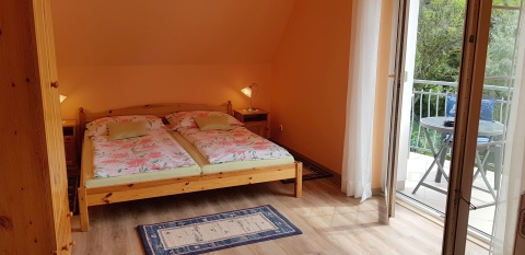 Schlafzimmer App. 1